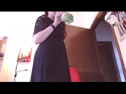 ❤️ Një skllav i nënshtruar që i pëlqejnë brekët e pista dhe të shijshme detyrohet të masturbojë pasi shikon këtë video! ❌ Video seksi në sq.yinshuabang.top ️❤