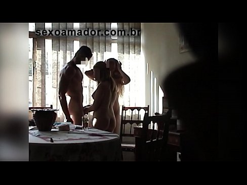 ❤️ Miqtë e seksit ftojnë një burrë gjigant dhe një treshe me të ❌ Video seksi në sq.yinshuabang.top ️❤