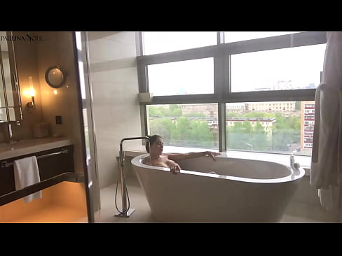 ❤️ Foshnjë e jashtëzakonshme që tund me pasion pidhin e saj në banjë ❌ Video seksi në sq.yinshuabang.top ️❤